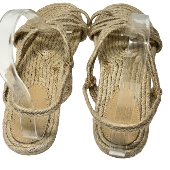 Truffle Collection Rope Toe Loop Flat Sandals Color Natural - Size 7 - Picture 4 of 7